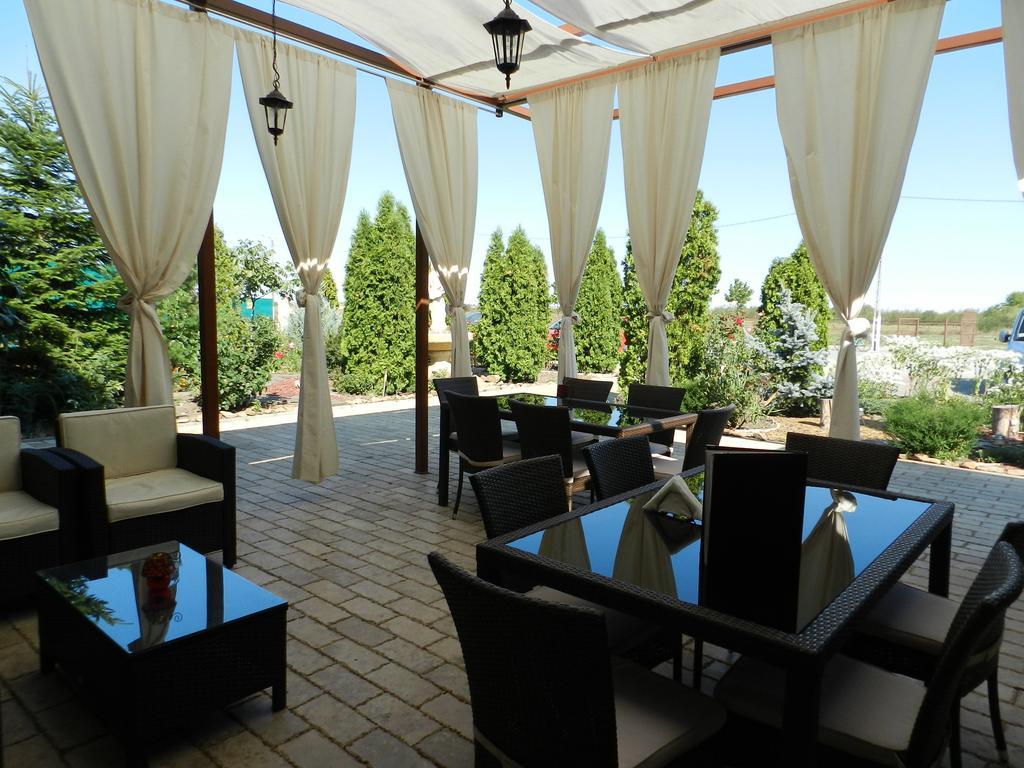 Covaci Anette Resort & Spa מראה חיצוני תמונה
